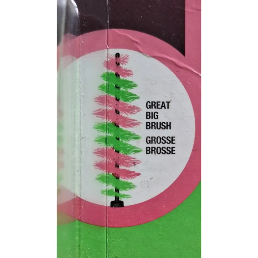 Maybelline Great Lush Big Mascara Very Black Sealed in package New.